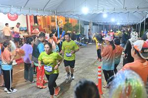 BIB: 4642, 4291
                            <button type="button" onclick="openModal(26242951)" class="btn btn-primary btn-sm float-right btn-popup" data-toggle="modal" data-target=".modal-high-quality">
                        <i class="fas fa-shopping-cart"></i> Add to Cart
                    </button>
                                            <button type="button" onclick="isThisMe(26242951, true)" class="btn btn-success btn-sm float-right btn-popup btn-isme hidden" data-toggle="tooltip" data-placement="bottom" title="นี่คือรูปของคุณใช่ไหม คลิกที่นี่เพื่อเอาเข้าอัลบั้ม">
                        <i class="fas fa-plus"></i> Add to album
                    </button>
                    <button type="button" onclick="isThisMe(26242951, false)" class="btn btn-warning btn-sm float-right btn-popup btn-isnotme hidden">
                        <i class="fas fa-ban"></i> Remove from album
                    </button>