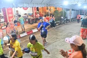 BIB: 3766
                            <button type="button" onclick="openModal(26253607)" class="btn btn-primary btn-sm float-right btn-popup" data-toggle="modal" data-target=".modal-high-quality">
                        <i class="fas fa-shopping-cart"></i> Add to Cart
                    </button>
                                            <button type="button" onclick="isThisMe(26253607, true)" class="btn btn-success btn-sm float-right btn-popup btn-isme hidden" data-toggle="tooltip" data-placement="bottom" title="นี่คือรูปของคุณใช่ไหม คลิกที่นี่เพื่อเอาเข้าอัลบั้ม">
                        <i class="fas fa-plus"></i> Add to album
                    </button>
                    <button type="button" onclick="isThisMe(26253607, false)" class="btn btn-warning btn-sm float-right btn-popup btn-isnotme hidden">
                        <i class="fas fa-ban"></i> Remove from album
                    </button>