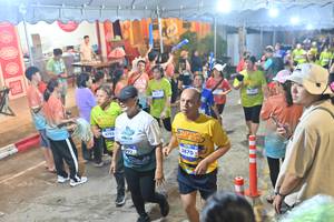 BIB: 4785, 3870
                            <button type="button" onclick="openModal(26252043)" class="btn btn-primary btn-sm float-right btn-popup" data-toggle="modal" data-target=".modal-high-quality">
                        <i class="fas fa-shopping-cart"></i> Add to Cart
                    </button>
                                            <button type="button" onclick="isThisMe(26252043, true)" class="btn btn-success btn-sm float-right btn-popup btn-isme hidden" data-toggle="tooltip" data-placement="bottom" title="นี่คือรูปของคุณใช่ไหม คลิกที่นี่เพื่อเอาเข้าอัลบั้ม">
                        <i class="fas fa-plus"></i> Add to album
                    </button>
                    <button type="button" onclick="isThisMe(26252043, false)" class="btn btn-warning btn-sm float-right btn-popup btn-isnotme hidden">
                        <i class="fas fa-ban"></i> Remove from album
                    </button>