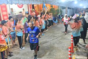 BIB: 
                            <button type="button" onclick="openModal(26241749)" class="btn btn-primary btn-sm float-right btn-popup" data-toggle="modal" data-target=".modal-high-quality">
                        <i class="fas fa-shopping-cart"></i> Add to Cart
                    </button>
                                            <button type="button" onclick="isThisMe(26241749, true)" class="btn btn-success btn-sm float-right btn-popup btn-isme hidden" data-toggle="tooltip" data-placement="bottom" title="นี่คือรูปของคุณใช่ไหม คลิกที่นี่เพื่อเอาเข้าอัลบั้ม">
                        <i class="fas fa-plus"></i> Add to album
                    </button>
                    <button type="button" onclick="isThisMe(26241749, false)" class="btn btn-warning btn-sm float-right btn-popup btn-isnotme hidden">
                        <i class="fas fa-ban"></i> Remove from album
                    </button>