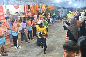 BIB: 
                            <button type="button" onclick="openModal(26242512)" class="btn btn-primary btn-sm float-right btn-popup" data-toggle="modal" data-target=".modal-high-quality">
                        <i class="fas fa-shopping-cart"></i> Add to Cart
                    </button>
                                            <button type="button" onclick="isThisMe(26242512, true)" class="btn btn-success btn-sm float-right btn-popup btn-isme hidden" data-toggle="tooltip" data-placement="bottom" title="นี่คือรูปของคุณใช่ไหม คลิกที่นี่เพื่อเอาเข้าอัลบั้ม">
                        <i class="fas fa-plus"></i> Add to album
                    </button>
                    <button type="button" onclick="isThisMe(26242512, false)" class="btn btn-warning btn-sm float-right btn-popup btn-isnotme hidden">
                        <i class="fas fa-ban"></i> Remove from album
                    </button>