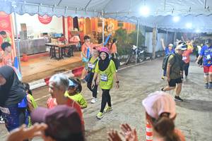 BIB: 
                            <button type="button" onclick="openModal(26253666)" class="btn btn-primary btn-sm float-right btn-popup" data-toggle="modal" data-target=".modal-high-quality">
                        <i class="fas fa-shopping-cart"></i> Add to Cart
                    </button>
                                            <button type="button" onclick="isThisMe(26253666, true)" class="btn btn-success btn-sm float-right btn-popup btn-isme hidden" data-toggle="tooltip" data-placement="bottom" title="นี่คือรูปของคุณใช่ไหม คลิกที่นี่เพื่อเอาเข้าอัลบั้ม">
                        <i class="fas fa-plus"></i> Add to album
                    </button>
                    <button type="button" onclick="isThisMe(26253666, false)" class="btn btn-warning btn-sm float-right btn-popup btn-isnotme hidden">
                        <i class="fas fa-ban"></i> Remove from album
                    </button>