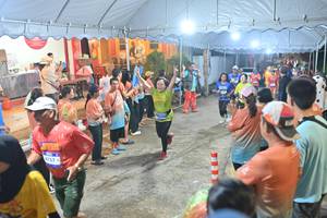 BIB: 757
                            <button type="button" onclick="openModal(26251572)" class="btn btn-primary btn-sm float-right btn-popup" data-toggle="modal" data-target=".modal-high-quality">
                        <i class="fas fa-shopping-cart"></i> Add to Cart
                    </button>
                                            <button type="button" onclick="isThisMe(26251572, true)" class="btn btn-success btn-sm float-right btn-popup btn-isme hidden" data-toggle="tooltip" data-placement="bottom" title="นี่คือรูปของคุณใช่ไหม คลิกที่นี่เพื่อเอาเข้าอัลบั้ม">
                        <i class="fas fa-plus"></i> Add to album
                    </button>
                    <button type="button" onclick="isThisMe(26251572, false)" class="btn btn-warning btn-sm float-right btn-popup btn-isnotme hidden">
                        <i class="fas fa-ban"></i> Remove from album
                    </button>