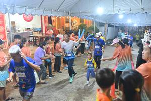 BIB: 3737
                            <button type="button" onclick="openModal(26242284)" class="btn btn-primary btn-sm float-right btn-popup" data-toggle="modal" data-target=".modal-high-quality">
                        <i class="fas fa-shopping-cart"></i> Add to Cart
                    </button>
                                            <button type="button" onclick="isThisMe(26242284, true)" class="btn btn-success btn-sm float-right btn-popup btn-isme hidden" data-toggle="tooltip" data-placement="bottom" title="นี่คือรูปของคุณใช่ไหม คลิกที่นี่เพื่อเอาเข้าอัลบั้ม">
                        <i class="fas fa-plus"></i> Add to album
                    </button>
                    <button type="button" onclick="isThisMe(26242284, false)" class="btn btn-warning btn-sm float-right btn-popup btn-isnotme hidden">
                        <i class="fas fa-ban"></i> Remove from album
                    </button>