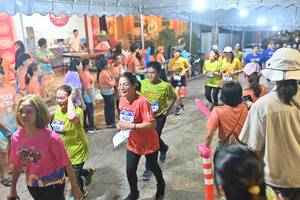 BIB: 4306, 4305
                            <button type="button" onclick="openModal(26252433)" class="btn btn-primary btn-sm float-right btn-popup" data-toggle="modal" data-target=".modal-high-quality">
                        <i class="fas fa-shopping-cart"></i> Add to Cart
                    </button>
                                            <button type="button" onclick="isThisMe(26252433, true)" class="btn btn-success btn-sm float-right btn-popup btn-isme hidden" data-toggle="tooltip" data-placement="bottom" title="นี่คือรูปของคุณใช่ไหม คลิกที่นี่เพื่อเอาเข้าอัลบั้ม">
                        <i class="fas fa-plus"></i> Add to album
                    </button>
                    <button type="button" onclick="isThisMe(26252433, false)" class="btn btn-warning btn-sm float-right btn-popup btn-isnotme hidden">
                        <i class="fas fa-ban"></i> Remove from album
                    </button>