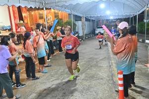 BIB: 3350
                            <button type="button" onclick="openModal(26241274)" class="btn btn-primary btn-sm float-right btn-popup" data-toggle="modal" data-target=".modal-high-quality">
                        <i class="fas fa-shopping-cart"></i> Add to Cart
                    </button>
                                            <button type="button" onclick="isThisMe(26241274, true)" class="btn btn-success btn-sm float-right btn-popup btn-isme hidden" data-toggle="tooltip" data-placement="bottom" title="นี่คือรูปของคุณใช่ไหม คลิกที่นี่เพื่อเอาเข้าอัลบั้ม">
                        <i class="fas fa-plus"></i> Add to album
                    </button>
                    <button type="button" onclick="isThisMe(26241274, false)" class="btn btn-warning btn-sm float-right btn-popup btn-isnotme hidden">
                        <i class="fas fa-ban"></i> Remove from album
                    </button>