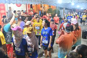 BIB: 3147, 3148, 3836, 3341, 
                            <button type="button" onclick="openModal(26252605)" class="btn btn-primary btn-sm float-right btn-popup" data-toggle="modal" data-target=".modal-high-quality">
                        <i class="fas fa-shopping-cart"></i> Add to Cart
                    </button>
                                            <button type="button" onclick="isThisMe(26252605, true)" class="btn btn-success btn-sm float-right btn-popup btn-isme hidden" data-toggle="tooltip" data-placement="bottom" title="นี่คือรูปของคุณใช่ไหม คลิกที่นี่เพื่อเอาเข้าอัลบั้ม">
                        <i class="fas fa-plus"></i> Add to album
                    </button>
                    <button type="button" onclick="isThisMe(26252605, false)" class="btn btn-warning btn-sm float-right btn-popup btn-isnotme hidden">
                        <i class="fas fa-ban"></i> Remove from album
                    </button>