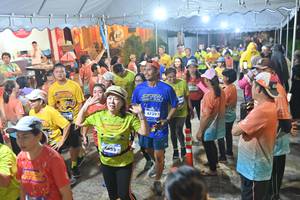 BIB: 4729
                            <button type="button" onclick="openModal(26251751)" class="btn btn-primary btn-sm float-right btn-popup" data-toggle="modal" data-target=".modal-high-quality">
                        <i class="fas fa-shopping-cart"></i> Add to Cart
                    </button>
                                            <button type="button" onclick="isThisMe(26251751, true)" class="btn btn-success btn-sm float-right btn-popup btn-isme hidden" data-toggle="tooltip" data-placement="bottom" title="นี่คือรูปของคุณใช่ไหม คลิกที่นี่เพื่อเอาเข้าอัลบั้ม">
                        <i class="fas fa-plus"></i> Add to album
                    </button>
                    <button type="button" onclick="isThisMe(26251751, false)" class="btn btn-warning btn-sm float-right btn-popup btn-isnotme hidden">
                        <i class="fas fa-ban"></i> Remove from album
                    </button>