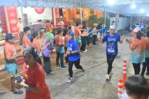 BIB: 3397
                            <button type="button" onclick="openModal(26242649)" class="btn btn-primary btn-sm float-right btn-popup" data-toggle="modal" data-target=".modal-high-quality">
                        <i class="fas fa-shopping-cart"></i> Add to Cart
                    </button>
                                            <button type="button" onclick="isThisMe(26242649, true)" class="btn btn-success btn-sm float-right btn-popup btn-isme hidden" data-toggle="tooltip" data-placement="bottom" title="นี่คือรูปของคุณใช่ไหม คลิกที่นี่เพื่อเอาเข้าอัลบั้ม">
                        <i class="fas fa-plus"></i> Add to album
                    </button>
                    <button type="button" onclick="isThisMe(26242649, false)" class="btn btn-warning btn-sm float-right btn-popup btn-isnotme hidden">
                        <i class="fas fa-ban"></i> Remove from album
                    </button>