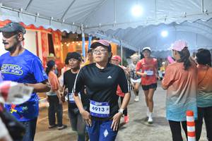 BIB: 4913
                            <button type="button" onclick="openModal(26241160)" class="btn btn-primary btn-sm float-right btn-popup" data-toggle="modal" data-target=".modal-high-quality">
                        <i class="fas fa-shopping-cart"></i> Add to Cart
                    </button>
                                            <button type="button" onclick="isThisMe(26241160, true)" class="btn btn-success btn-sm float-right btn-popup btn-isme hidden" data-toggle="tooltip" data-placement="bottom" title="นี่คือรูปของคุณใช่ไหม คลิกที่นี่เพื่อเอาเข้าอัลบั้ม">
                        <i class="fas fa-plus"></i> Add to album
                    </button>
                    <button type="button" onclick="isThisMe(26241160, false)" class="btn btn-warning btn-sm float-right btn-popup btn-isnotme hidden">
                        <i class="fas fa-ban"></i> Remove from album
                    </button>