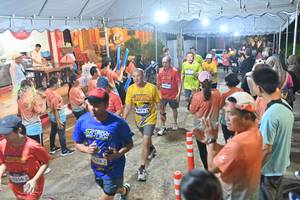 BIB: 3356, 335, 44752
                            <button type="button" onclick="openModal(26251640)" class="btn btn-primary btn-sm float-right btn-popup" data-toggle="modal" data-target=".modal-high-quality">
                        <i class="fas fa-shopping-cart"></i> Add to Cart
                    </button>
                                            <button type="button" onclick="isThisMe(26251640, true)" class="btn btn-success btn-sm float-right btn-popup btn-isme hidden" data-toggle="tooltip" data-placement="bottom" title="นี่คือรูปของคุณใช่ไหม คลิกที่นี่เพื่อเอาเข้าอัลบั้ม">
                        <i class="fas fa-plus"></i> Add to album
                    </button>
                    <button type="button" onclick="isThisMe(26251640, false)" class="btn btn-warning btn-sm float-right btn-popup btn-isnotme hidden">
                        <i class="fas fa-ban"></i> Remove from album
                    </button>