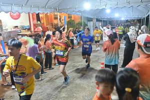 BIB: 4068, 4819
                            <button type="button" onclick="openModal(26242338)" class="btn btn-primary btn-sm float-right btn-popup" data-toggle="modal" data-target=".modal-high-quality">
                        <i class="fas fa-shopping-cart"></i> Add to Cart
                    </button>
                                            <button type="button" onclick="isThisMe(26242338, true)" class="btn btn-success btn-sm float-right btn-popup btn-isme hidden" data-toggle="tooltip" data-placement="bottom" title="นี่คือรูปของคุณใช่ไหม คลิกที่นี่เพื่อเอาเข้าอัลบั้ม">
                        <i class="fas fa-plus"></i> Add to album
                    </button>
                    <button type="button" onclick="isThisMe(26242338, false)" class="btn btn-warning btn-sm float-right btn-popup btn-isnotme hidden">
                        <i class="fas fa-ban"></i> Remove from album
                    </button>