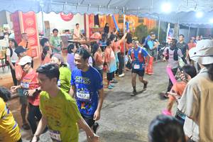 BIB: 3617
                            <button type="button" onclick="openModal(26252367)" class="btn btn-primary btn-sm float-right btn-popup" data-toggle="modal" data-target=".modal-high-quality">
                        <i class="fas fa-shopping-cart"></i> Add to Cart
                    </button>
                                            <button type="button" onclick="isThisMe(26252367, true)" class="btn btn-success btn-sm float-right btn-popup btn-isme hidden" data-toggle="tooltip" data-placement="bottom" title="นี่คือรูปของคุณใช่ไหม คลิกที่นี่เพื่อเอาเข้าอัลบั้ม">
                        <i class="fas fa-plus"></i> Add to album
                    </button>
                    <button type="button" onclick="isThisMe(26252367, false)" class="btn btn-warning btn-sm float-right btn-popup btn-isnotme hidden">
                        <i class="fas fa-ban"></i> Remove from album
                    </button>