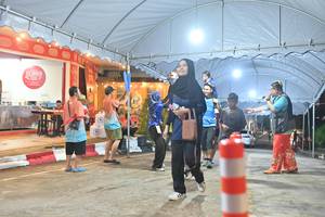 BIB: 
                            <button type="button" onclick="openModal(26253809)" class="btn btn-primary btn-sm float-right btn-popup" data-toggle="modal" data-target=".modal-high-quality">
                        <i class="fas fa-shopping-cart"></i> Add to Cart
                    </button>
                                            <button type="button" onclick="isThisMe(26253809, true)" class="btn btn-success btn-sm float-right btn-popup btn-isme hidden" data-toggle="tooltip" data-placement="bottom" title="นี่คือรูปของคุณใช่ไหม คลิกที่นี่เพื่อเอาเข้าอัลบั้ม">
                        <i class="fas fa-plus"></i> Add to album
                    </button>
                    <button type="button" onclick="isThisMe(26253809, false)" class="btn btn-warning btn-sm float-right btn-popup btn-isnotme hidden">
                        <i class="fas fa-ban"></i> Remove from album
                    </button>