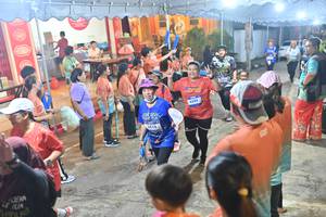 BIB: 3418, 4395
                            <button type="button" onclick="openModal(26252976)" class="btn btn-primary btn-sm float-right btn-popup" data-toggle="modal" data-target=".modal-high-quality">
                        <i class="fas fa-shopping-cart"></i> Add to Cart
                    </button>
                                            <button type="button" onclick="isThisMe(26252976, true)" class="btn btn-success btn-sm float-right btn-popup btn-isme hidden" data-toggle="tooltip" data-placement="bottom" title="นี่คือรูปของคุณใช่ไหม คลิกที่นี่เพื่อเอาเข้าอัลบั้ม">
                        <i class="fas fa-plus"></i> Add to album
                    </button>
                    <button type="button" onclick="isThisMe(26252976, false)" class="btn btn-warning btn-sm float-right btn-popup btn-isnotme hidden">
                        <i class="fas fa-ban"></i> Remove from album
                    </button>