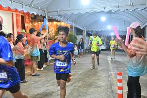 BIB: 4608
                            <button type="button" onclick="openModal(26240773)" class="btn btn-primary btn-sm float-right btn-popup" data-toggle="modal" data-target=".modal-high-quality">
                        <i class="fas fa-shopping-cart"></i> Add to Cart
                    </button>
                                            <button type="button" onclick="isThisMe(26240773, true)" class="btn btn-success btn-sm float-right btn-popup btn-isme hidden" data-toggle="tooltip" data-placement="bottom" title="นี่คือรูปของคุณใช่ไหม คลิกที่นี่เพื่อเอาเข้าอัลบั้ม">
                        <i class="fas fa-plus"></i> Add to album
                    </button>
                    <button type="button" onclick="isThisMe(26240773, false)" class="btn btn-warning btn-sm float-right btn-popup btn-isnotme hidden">
                        <i class="fas fa-ban"></i> Remove from album
                    </button>