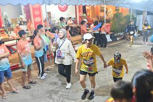 BIB: 3524, 3017
                            <button type="button" onclick="openModal(26253443)" class="btn btn-primary btn-sm float-right btn-popup" data-toggle="modal" data-target=".modal-high-quality">
                        <i class="fas fa-shopping-cart"></i> Add to Cart
                    </button>
                                            <button type="button" onclick="isThisMe(26253443, true)" class="btn btn-success btn-sm float-right btn-popup btn-isme hidden" data-toggle="tooltip" data-placement="bottom" title="นี่คือรูปของคุณใช่ไหม คลิกที่นี่เพื่อเอาเข้าอัลบั้ม">
                        <i class="fas fa-plus"></i> Add to album
                    </button>
                    <button type="button" onclick="isThisMe(26253443, false)" class="btn btn-warning btn-sm float-right btn-popup btn-isnotme hidden">
                        <i class="fas fa-ban"></i> Remove from album
                    </button>