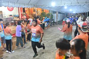 BIB: 3674
                            <button type="button" onclick="openModal(26242264)" class="btn btn-primary btn-sm float-right btn-popup" data-toggle="modal" data-target=".modal-high-quality">
                        <i class="fas fa-shopping-cart"></i> Add to Cart
                    </button>
                                            <button type="button" onclick="isThisMe(26242264, true)" class="btn btn-success btn-sm float-right btn-popup btn-isme hidden" data-toggle="tooltip" data-placement="bottom" title="นี่คือรูปของคุณใช่ไหม คลิกที่นี่เพื่อเอาเข้าอัลบั้ม">
                        <i class="fas fa-plus"></i> Add to album
                    </button>
                    <button type="button" onclick="isThisMe(26242264, false)" class="btn btn-warning btn-sm float-right btn-popup btn-isnotme hidden">
                        <i class="fas fa-ban"></i> Remove from album
                    </button>