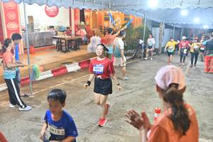 BIB: 3912, 3050
                            <button type="button" onclick="openModal(26253623)" class="btn btn-primary btn-sm float-right btn-popup" data-toggle="modal" data-target=".modal-high-quality">
                        <i class="fas fa-shopping-cart"></i> Add to Cart
                    </button>
                                            <button type="button" onclick="isThisMe(26253623, true)" class="btn btn-success btn-sm float-right btn-popup btn-isme hidden" data-toggle="tooltip" data-placement="bottom" title="นี่คือรูปของคุณใช่ไหม คลิกที่นี่เพื่อเอาเข้าอัลบั้ม">
                        <i class="fas fa-plus"></i> Add to album
                    </button>
                    <button type="button" onclick="isThisMe(26253623, false)" class="btn btn-warning btn-sm float-right btn-popup btn-isnotme hidden">
                        <i class="fas fa-ban"></i> Remove from album
                    </button>