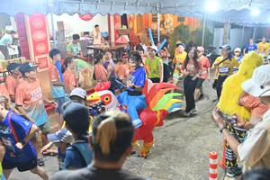 BIB: 1436
                            <button type="button" onclick="openModal(26251821)" class="btn btn-primary btn-sm float-right btn-popup" data-toggle="modal" data-target=".modal-high-quality">
                        <i class="fas fa-shopping-cart"></i> Add to Cart
                    </button>
                                            <button type="button" onclick="isThisMe(26251821, true)" class="btn btn-success btn-sm float-right btn-popup btn-isme hidden" data-toggle="tooltip" data-placement="bottom" title="นี่คือรูปของคุณใช่ไหม คลิกที่นี่เพื่อเอาเข้าอัลบั้ม">
                        <i class="fas fa-plus"></i> Add to album
                    </button>
                    <button type="button" onclick="isThisMe(26251821, false)" class="btn btn-warning btn-sm float-right btn-popup btn-isnotme hidden">
                        <i class="fas fa-ban"></i> Remove from album
                    </button>