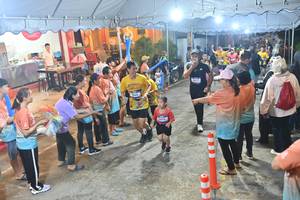 BIB: 3070
                            <button type="button" onclick="openModal(26243028)" class="btn btn-primary btn-sm float-right btn-popup" data-toggle="modal" data-target=".modal-high-quality">
                        <i class="fas fa-shopping-cart"></i> Add to Cart
                    </button>
                                            <button type="button" onclick="isThisMe(26243028, true)" class="btn btn-success btn-sm float-right btn-popup btn-isme hidden" data-toggle="tooltip" data-placement="bottom" title="นี่คือรูปของคุณใช่ไหม คลิกที่นี่เพื่อเอาเข้าอัลบั้ม">
                        <i class="fas fa-plus"></i> Add to album
                    </button>
                    <button type="button" onclick="isThisMe(26243028, false)" class="btn btn-warning btn-sm float-right btn-popup btn-isnotme hidden">
                        <i class="fas fa-ban"></i> Remove from album
                    </button>