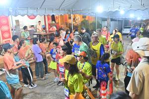 BIB: 
                            <button type="button" onclick="openModal(26252060)" class="btn btn-primary btn-sm float-right btn-popup" data-toggle="modal" data-target=".modal-high-quality">
                        <i class="fas fa-shopping-cart"></i> Add to Cart
                    </button>
                                            <button type="button" onclick="isThisMe(26252060, true)" class="btn btn-success btn-sm float-right btn-popup btn-isme hidden" data-toggle="tooltip" data-placement="bottom" title="นี่คือรูปของคุณใช่ไหม คลิกที่นี่เพื่อเอาเข้าอัลบั้ม">
                        <i class="fas fa-plus"></i> Add to album
                    </button>
                    <button type="button" onclick="isThisMe(26252060, false)" class="btn btn-warning btn-sm float-right btn-popup btn-isnotme hidden">
                        <i class="fas fa-ban"></i> Remove from album
                    </button>