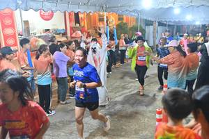 BIB: 
                            <button type="button" onclick="openModal(26242363)" class="btn btn-primary btn-sm float-right btn-popup" data-toggle="modal" data-target=".modal-high-quality">
                        <i class="fas fa-shopping-cart"></i> Add to Cart
                    </button>
                                            <button type="button" onclick="isThisMe(26242363, true)" class="btn btn-success btn-sm float-right btn-popup btn-isme hidden" data-toggle="tooltip" data-placement="bottom" title="นี่คือรูปของคุณใช่ไหม คลิกที่นี่เพื่อเอาเข้าอัลบั้ม">
                        <i class="fas fa-plus"></i> Add to album
                    </button>
                    <button type="button" onclick="isThisMe(26242363, false)" class="btn btn-warning btn-sm float-right btn-popup btn-isnotme hidden">
                        <i class="fas fa-ban"></i> Remove from album
                    </button>