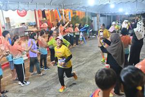 BIB: 1346
                            <button type="button" onclick="openModal(26242482)" class="btn btn-primary btn-sm float-right btn-popup" data-toggle="modal" data-target=".modal-high-quality">
                        <i class="fas fa-shopping-cart"></i> Add to Cart
                    </button>
                                            <button type="button" onclick="isThisMe(26242482, true)" class="btn btn-success btn-sm float-right btn-popup btn-isme hidden" data-toggle="tooltip" data-placement="bottom" title="นี่คือรูปของคุณใช่ไหม คลิกที่นี่เพื่อเอาเข้าอัลบั้ม">
                        <i class="fas fa-plus"></i> Add to album
                    </button>
                    <button type="button" onclick="isThisMe(26242482, false)" class="btn btn-warning btn-sm float-right btn-popup btn-isnotme hidden">
                        <i class="fas fa-ban"></i> Remove from album
                    </button>