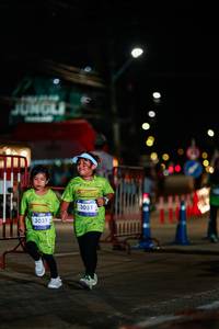 BIB: 3031, 3051
                            <button type="button" onclick="openModal(26236574)" class="btn btn-primary btn-sm float-right btn-popup" data-toggle="modal" data-target=".modal-high-quality">
                        <i class="fas fa-shopping-cart"></i> Add to Cart
                    </button>
                                            <button type="button" onclick="isThisMe(26236574, true)" class="btn btn-success btn-sm float-right btn-popup btn-isme hidden" data-toggle="tooltip" data-placement="bottom" title="นี่คือรูปของคุณใช่ไหม คลิกที่นี่เพื่อเอาเข้าอัลบั้ม">
                        <i class="fas fa-plus"></i> Add to album
                    </button>
                    <button type="button" onclick="isThisMe(26236574, false)" class="btn btn-warning btn-sm float-right btn-popup btn-isnotme hidden">
                        <i class="fas fa-ban"></i> Remove from album
                    </button>