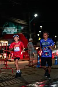 BIB: 3101
                            <button type="button" onclick="openModal(26235092)" class="btn btn-primary btn-sm float-right btn-popup" data-toggle="modal" data-target=".modal-high-quality">
                        <i class="fas fa-shopping-cart"></i> Add to Cart
                    </button>
                                            <button type="button" onclick="isThisMe(26235092, true)" class="btn btn-success btn-sm float-right btn-popup btn-isme hidden" data-toggle="tooltip" data-placement="bottom" title="นี่คือรูปของคุณใช่ไหม คลิกที่นี่เพื่อเอาเข้าอัลบั้ม">
                        <i class="fas fa-plus"></i> Add to album
                    </button>
                    <button type="button" onclick="isThisMe(26235092, false)" class="btn btn-warning btn-sm float-right btn-popup btn-isnotme hidden">
                        <i class="fas fa-ban"></i> Remove from album
                    </button>