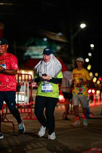 BIB: 3811
                            <button type="button" onclick="openModal(26236156)" class="btn btn-primary btn-sm float-right btn-popup" data-toggle="modal" data-target=".modal-high-quality">
                        <i class="fas fa-shopping-cart"></i> Add to Cart
                    </button>
                                            <button type="button" onclick="isThisMe(26236156, true)" class="btn btn-success btn-sm float-right btn-popup btn-isme hidden" data-toggle="tooltip" data-placement="bottom" title="นี่คือรูปของคุณใช่ไหม คลิกที่นี่เพื่อเอาเข้าอัลบั้ม">
                        <i class="fas fa-plus"></i> Add to album
                    </button>
                    <button type="button" onclick="isThisMe(26236156, false)" class="btn btn-warning btn-sm float-right btn-popup btn-isnotme hidden">
                        <i class="fas fa-ban"></i> Remove from album
                    </button>