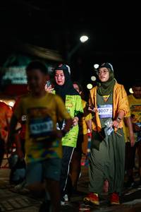 BIB: 43801, 3007
                            <button type="button" onclick="openModal(26235883)" class="btn btn-primary btn-sm float-right btn-popup" data-toggle="modal" data-target=".modal-high-quality">
                        <i class="fas fa-shopping-cart"></i> Add to Cart
                    </button>
                                            <button type="button" onclick="isThisMe(26235883, true)" class="btn btn-success btn-sm float-right btn-popup btn-isme hidden" data-toggle="tooltip" data-placement="bottom" title="นี่คือรูปของคุณใช่ไหม คลิกที่นี่เพื่อเอาเข้าอัลบั้ม">
                        <i class="fas fa-plus"></i> Add to album
                    </button>
                    <button type="button" onclick="isThisMe(26235883, false)" class="btn btn-warning btn-sm float-right btn-popup btn-isnotme hidden">
                        <i class="fas fa-ban"></i> Remove from album
                    </button>