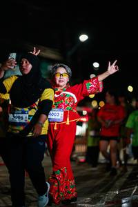 BIB: 996, 4003
                            <button type="button" onclick="openModal(26235826)" class="btn btn-primary btn-sm float-right btn-popup" data-toggle="modal" data-target=".modal-high-quality">
                        <i class="fas fa-shopping-cart"></i> Add to Cart
                    </button>
                                            <button type="button" onclick="isThisMe(26235826, true)" class="btn btn-success btn-sm float-right btn-popup btn-isme hidden" data-toggle="tooltip" data-placement="bottom" title="นี่คือรูปของคุณใช่ไหม คลิกที่นี่เพื่อเอาเข้าอัลบั้ม">
                        <i class="fas fa-plus"></i> Add to album
                    </button>
                    <button type="button" onclick="isThisMe(26235826, false)" class="btn btn-warning btn-sm float-right btn-popup btn-isnotme hidden">
                        <i class="fas fa-ban"></i> Remove from album
                    </button>