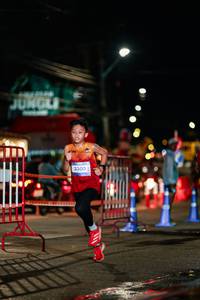 BIB: 3300
                            <button type="button" onclick="openModal(26234752)" class="btn btn-primary btn-sm float-right btn-popup" data-toggle="modal" data-target=".modal-high-quality">
                        <i class="fas fa-shopping-cart"></i> Add to Cart
                    </button>
                                            <button type="button" onclick="isThisMe(26234752, true)" class="btn btn-success btn-sm float-right btn-popup btn-isme hidden" data-toggle="tooltip" data-placement="bottom" title="นี่คือรูปของคุณใช่ไหม คลิกที่นี่เพื่อเอาเข้าอัลบั้ม">
                        <i class="fas fa-plus"></i> Add to album
                    </button>
                    <button type="button" onclick="isThisMe(26234752, false)" class="btn btn-warning btn-sm float-right btn-popup btn-isnotme hidden">
                        <i class="fas fa-ban"></i> Remove from album
                    </button>