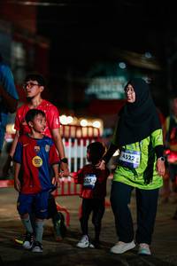 BIB: 525, 4522
                            <button type="button" onclick="openModal(26236663)" class="btn btn-primary btn-sm float-right btn-popup" data-toggle="modal" data-target=".modal-high-quality">
                        <i class="fas fa-shopping-cart"></i> Add to Cart
                    </button>
                                            <button type="button" onclick="isThisMe(26236663, true)" class="btn btn-success btn-sm float-right btn-popup btn-isme hidden" data-toggle="tooltip" data-placement="bottom" title="นี่คือรูปของคุณใช่ไหม คลิกที่นี่เพื่อเอาเข้าอัลบั้ม">
                        <i class="fas fa-plus"></i> Add to album
                    </button>
                    <button type="button" onclick="isThisMe(26236663, false)" class="btn btn-warning btn-sm float-right btn-popup btn-isnotme hidden">
                        <i class="fas fa-ban"></i> Remove from album
                    </button>