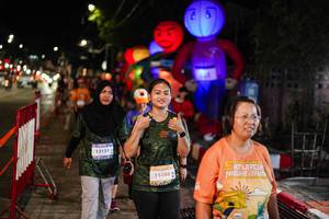 BIB: 13151, 15286
                            <button type="button" onclick="openModal(28186528)" class="btn btn-primary btn-sm float-right btn-popup" data-toggle="modal" data-target=".modal-high-quality">
                        <i class="fas fa-shopping-cart"></i> Add to Cart
                    </button>
                                            <button type="button" onclick="isThisMe(28186528, true)" class="btn btn-success btn-sm float-right btn-popup btn-isme hidden" data-toggle="tooltip" data-placement="bottom" title="นี่คือรูปของคุณใช่ไหม คลิกที่นี่เพื่อเอาเข้าอัลบั้ม">
                        <i class="fas fa-plus"></i> Add to album
                    </button>
                    <button type="button" onclick="isThisMe(28186528, false)" class="btn btn-warning btn-sm float-right btn-popup btn-isnotme hidden">
                        <i class="fas fa-ban"></i> Remove from album
                    </button>