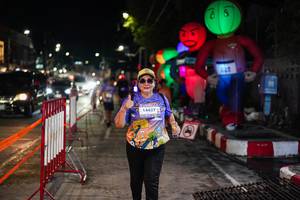BIB: 14427
                            <button type="button" onclick="openModal(28187470)" class="btn btn-primary btn-sm float-right btn-popup" data-toggle="modal" data-target=".modal-high-quality">
                        <i class="fas fa-shopping-cart"></i> Add to Cart
                    </button>
                                            <button type="button" onclick="isThisMe(28187470, true)" class="btn btn-success btn-sm float-right btn-popup btn-isme hidden" data-toggle="tooltip" data-placement="bottom" title="นี่คือรูปของคุณใช่ไหม คลิกที่นี่เพื่อเอาเข้าอัลบั้ม">
                        <i class="fas fa-plus"></i> Add to album
                    </button>
                    <button type="button" onclick="isThisMe(28187470, false)" class="btn btn-warning btn-sm float-right btn-popup btn-isnotme hidden">
                        <i class="fas fa-ban"></i> Remove from album
                    </button>