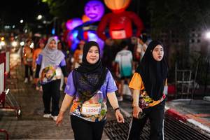 BIB: 15204
                            <button type="button" onclick="openModal(28186823)" class="btn btn-primary btn-sm float-right btn-popup" data-toggle="modal" data-target=".modal-high-quality">
                        <i class="fas fa-shopping-cart"></i> Add to Cart
                    </button>
                                            <button type="button" onclick="isThisMe(28186823, true)" class="btn btn-success btn-sm float-right btn-popup btn-isme hidden" data-toggle="tooltip" data-placement="bottom" title="นี่คือรูปของคุณใช่ไหม คลิกที่นี่เพื่อเอาเข้าอัลบั้ม">
                        <i class="fas fa-plus"></i> Add to album
                    </button>
                    <button type="button" onclick="isThisMe(28186823, false)" class="btn btn-warning btn-sm float-right btn-popup btn-isnotme hidden">
                        <i class="fas fa-ban"></i> Remove from album
                    </button>
