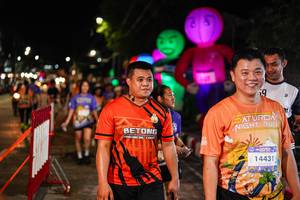 BIB: 14431
                            <button type="button" onclick="openModal(28186600)" class="btn btn-primary btn-sm float-right btn-popup" data-toggle="modal" data-target=".modal-high-quality">
                        <i class="fas fa-shopping-cart"></i> Add to Cart
                    </button>
                                            <button type="button" onclick="isThisMe(28186600, true)" class="btn btn-success btn-sm float-right btn-popup btn-isme hidden" data-toggle="tooltip" data-placement="bottom" title="นี่คือรูปของคุณใช่ไหม คลิกที่นี่เพื่อเอาเข้าอัลบั้ม">
                        <i class="fas fa-plus"></i> Add to album
                    </button>
                    <button type="button" onclick="isThisMe(28186600, false)" class="btn btn-warning btn-sm float-right btn-popup btn-isnotme hidden">
                        <i class="fas fa-ban"></i> Remove from album
                    </button>