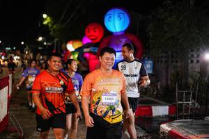 BIB: 14431
                            <button type="button" onclick="openModal(28186596)" class="btn btn-primary btn-sm float-right btn-popup" data-toggle="modal" data-target=".modal-high-quality">
                        <i class="fas fa-shopping-cart"></i> Add to Cart
                    </button>
                                            <button type="button" onclick="isThisMe(28186596, true)" class="btn btn-success btn-sm float-right btn-popup btn-isme hidden" data-toggle="tooltip" data-placement="bottom" title="นี่คือรูปของคุณใช่ไหม คลิกที่นี่เพื่อเอาเข้าอัลบั้ม">
                        <i class="fas fa-plus"></i> Add to album
                    </button>
                    <button type="button" onclick="isThisMe(28186596, false)" class="btn btn-warning btn-sm float-right btn-popup btn-isnotme hidden">
                        <i class="fas fa-ban"></i> Remove from album
                    </button>