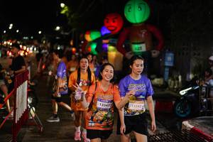BIB: 13347, 152478
                            <button type="button" onclick="openModal(28186266)" class="btn btn-primary btn-sm float-right btn-popup" data-toggle="modal" data-target=".modal-high-quality">
                        <i class="fas fa-shopping-cart"></i> Add to Cart
                    </button>
                                            <button type="button" onclick="isThisMe(28186266, true)" class="btn btn-success btn-sm float-right btn-popup btn-isme hidden" data-toggle="tooltip" data-placement="bottom" title="นี่คือรูปของคุณใช่ไหม คลิกที่นี่เพื่อเอาเข้าอัลบั้ม">
                        <i class="fas fa-plus"></i> Add to album
                    </button>
                    <button type="button" onclick="isThisMe(28186266, false)" class="btn btn-warning btn-sm float-right btn-popup btn-isnotme hidden">
                        <i class="fas fa-ban"></i> Remove from album
                    </button>