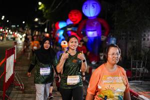BIB: 13151, 15286
                            <button type="button" onclick="openModal(28186529)" class="btn btn-primary btn-sm float-right btn-popup" data-toggle="modal" data-target=".modal-high-quality">
                        <i class="fas fa-shopping-cart"></i> Add to Cart
                    </button>
                                            <button type="button" onclick="isThisMe(28186529, true)" class="btn btn-success btn-sm float-right btn-popup btn-isme hidden" data-toggle="tooltip" data-placement="bottom" title="นี่คือรูปของคุณใช่ไหม คลิกที่นี่เพื่อเอาเข้าอัลบั้ม">
                        <i class="fas fa-plus"></i> Add to album
                    </button>
                    <button type="button" onclick="isThisMe(28186529, false)" class="btn btn-warning btn-sm float-right btn-popup btn-isnotme hidden">
                        <i class="fas fa-ban"></i> Remove from album
                    </button>