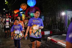 BIB: 15234, 13980
                            <button type="button" onclick="openModal(28186381)" class="btn btn-primary btn-sm float-right btn-popup" data-toggle="modal" data-target=".modal-high-quality">
                        <i class="fas fa-shopping-cart"></i> Add to Cart
                    </button>
                                            <button type="button" onclick="isThisMe(28186381, true)" class="btn btn-success btn-sm float-right btn-popup btn-isme hidden" data-toggle="tooltip" data-placement="bottom" title="นี่คือรูปของคุณใช่ไหม คลิกที่นี่เพื่อเอาเข้าอัลบั้ม">
                        <i class="fas fa-plus"></i> Add to album
                    </button>
                    <button type="button" onclick="isThisMe(28186381, false)" class="btn btn-warning btn-sm float-right btn-popup btn-isnotme hidden">
                        <i class="fas fa-ban"></i> Remove from album
                    </button>