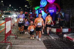 BIB: 13414, 13061, 13811
                            <button type="button" onclick="openModal(28187477)" class="btn btn-primary btn-sm float-right btn-popup" data-toggle="modal" data-target=".modal-high-quality">
                        <i class="fas fa-shopping-cart"></i> Add to Cart
                    </button>
                                            <button type="button" onclick="isThisMe(28187477, true)" class="btn btn-success btn-sm float-right btn-popup btn-isme hidden" data-toggle="tooltip" data-placement="bottom" title="นี่คือรูปของคุณใช่ไหม คลิกที่นี่เพื่อเอาเข้าอัลบั้ม">
                        <i class="fas fa-plus"></i> Add to album
                    </button>
                    <button type="button" onclick="isThisMe(28187477, false)" class="btn btn-warning btn-sm float-right btn-popup btn-isnotme hidden">
                        <i class="fas fa-ban"></i> Remove from album
                    </button>