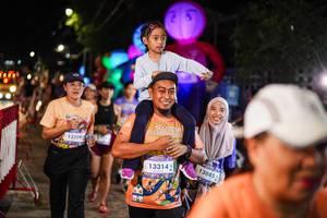 BIB: 13204, 13314, 13085
                            <button type="button" onclick="openModal(28186444)" class="btn btn-primary btn-sm float-right btn-popup" data-toggle="modal" data-target=".modal-high-quality">
                        <i class="fas fa-shopping-cart"></i> Add to Cart
                    </button>
                                            <button type="button" onclick="isThisMe(28186444, true)" class="btn btn-success btn-sm float-right btn-popup btn-isme hidden" data-toggle="tooltip" data-placement="bottom" title="นี่คือรูปของคุณใช่ไหม คลิกที่นี่เพื่อเอาเข้าอัลบั้ม">
                        <i class="fas fa-plus"></i> Add to album
                    </button>
                    <button type="button" onclick="isThisMe(28186444, false)" class="btn btn-warning btn-sm float-right btn-popup btn-isnotme hidden">
                        <i class="fas fa-ban"></i> Remove from album
                    </button>