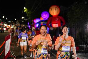 BIB: 13795, 13777
                            <button type="button" onclick="openModal(28186503)" class="btn btn-primary btn-sm float-right btn-popup" data-toggle="modal" data-target=".modal-high-quality">
                        <i class="fas fa-shopping-cart"></i> Add to Cart
                    </button>
                                            <button type="button" onclick="isThisMe(28186503, true)" class="btn btn-success btn-sm float-right btn-popup btn-isme hidden" data-toggle="tooltip" data-placement="bottom" title="นี่คือรูปของคุณใช่ไหม คลิกที่นี่เพื่อเอาเข้าอัลบั้ม">
                        <i class="fas fa-plus"></i> Add to album
                    </button>
                    <button type="button" onclick="isThisMe(28186503, false)" class="btn btn-warning btn-sm float-right btn-popup btn-isnotme hidden">
                        <i class="fas fa-ban"></i> Remove from album
                    </button>