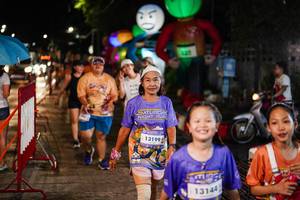 BIB: 13199, 13144
                            <button type="button" onclick="openModal(28186406)" class="btn btn-primary btn-sm float-right btn-popup" data-toggle="modal" data-target=".modal-high-quality">
                        <i class="fas fa-shopping-cart"></i> Add to Cart
                    </button>
                                            <button type="button" onclick="isThisMe(28186406, true)" class="btn btn-success btn-sm float-right btn-popup btn-isme hidden" data-toggle="tooltip" data-placement="bottom" title="นี่คือรูปของคุณใช่ไหม คลิกที่นี่เพื่อเอาเข้าอัลบั้ม">
                        <i class="fas fa-plus"></i> Add to album
                    </button>
                    <button type="button" onclick="isThisMe(28186406, false)" class="btn btn-warning btn-sm float-right btn-popup btn-isnotme hidden">
                        <i class="fas fa-ban"></i> Remove from album
                    </button>