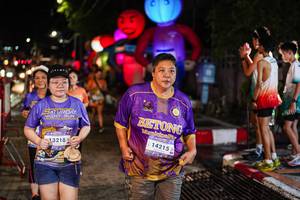 BIB: 14215, 13218
                            <button type="button" onclick="openModal(28186778)" class="btn btn-primary btn-sm float-right btn-popup" data-toggle="modal" data-target=".modal-high-quality">
                        <i class="fas fa-shopping-cart"></i> Add to Cart
                    </button>
                                            <button type="button" onclick="isThisMe(28186778, true)" class="btn btn-success btn-sm float-right btn-popup btn-isme hidden" data-toggle="tooltip" data-placement="bottom" title="นี่คือรูปของคุณใช่ไหม คลิกที่นี่เพื่อเอาเข้าอัลบั้ม">
                        <i class="fas fa-plus"></i> Add to album
                    </button>
                    <button type="button" onclick="isThisMe(28186778, false)" class="btn btn-warning btn-sm float-right btn-popup btn-isnotme hidden">
                        <i class="fas fa-ban"></i> Remove from album
                    </button>