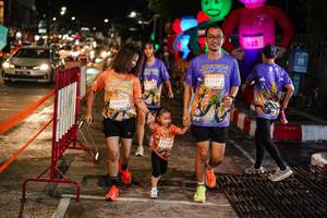BIB: 5121, 15125, 16124
                            <button type="button" onclick="openModal(28186556)" class="btn btn-primary btn-sm float-right btn-popup" data-toggle="modal" data-target=".modal-high-quality">
                        <i class="fas fa-shopping-cart"></i> Add to Cart
                    </button>
                                            <button type="button" onclick="isThisMe(28186556, true)" class="btn btn-success btn-sm float-right btn-popup btn-isme hidden" data-toggle="tooltip" data-placement="bottom" title="นี่คือรูปของคุณใช่ไหม คลิกที่นี่เพื่อเอาเข้าอัลบั้ม">
                        <i class="fas fa-plus"></i> Add to album
                    </button>
                    <button type="button" onclick="isThisMe(28186556, false)" class="btn btn-warning btn-sm float-right btn-popup btn-isnotme hidden">
                        <i class="fas fa-ban"></i> Remove from album
                    </button>