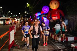 BIB: 5203
                            <button type="button" onclick="openModal(28186996)" class="btn btn-primary btn-sm float-right btn-popup" data-toggle="modal" data-target=".modal-high-quality">
                        <i class="fas fa-shopping-cart"></i> Add to Cart
                    </button>
                                            <button type="button" onclick="isThisMe(28186996, true)" class="btn btn-success btn-sm float-right btn-popup btn-isme hidden" data-toggle="tooltip" data-placement="bottom" title="นี่คือรูปของคุณใช่ไหม คลิกที่นี่เพื่อเอาเข้าอัลบั้ม">
                        <i class="fas fa-plus"></i> Add to album
                    </button>
                    <button type="button" onclick="isThisMe(28186996, false)" class="btn btn-warning btn-sm float-right btn-popup btn-isnotme hidden">
                        <i class="fas fa-ban"></i> Remove from album
                    </button>